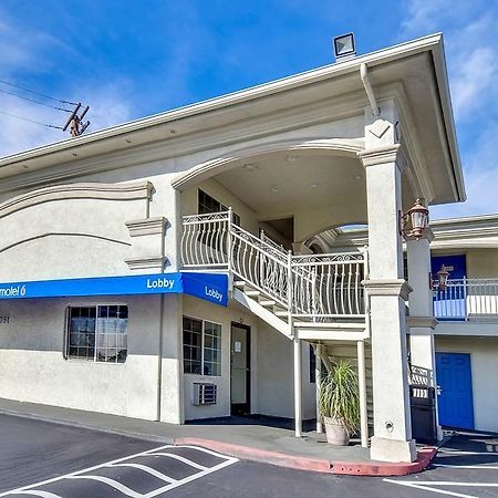 Motel 6 Garden Grove Εξωτερικό φωτογραφία